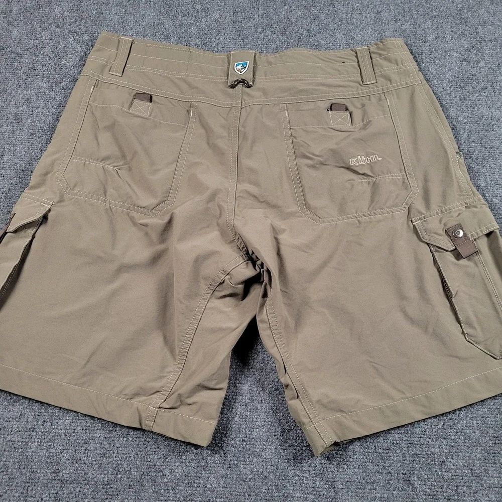 Kuhl Shorts Mens 34 Beige Cargo Hiking Quick Dry Stretch Nylon Outdoor Pockets - Picture 2 of 8